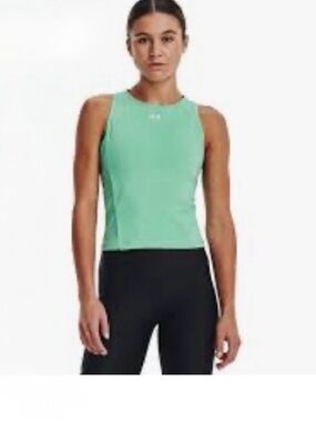 8. Under Armour Sleeveless Athletic Tank – Women’s Medium